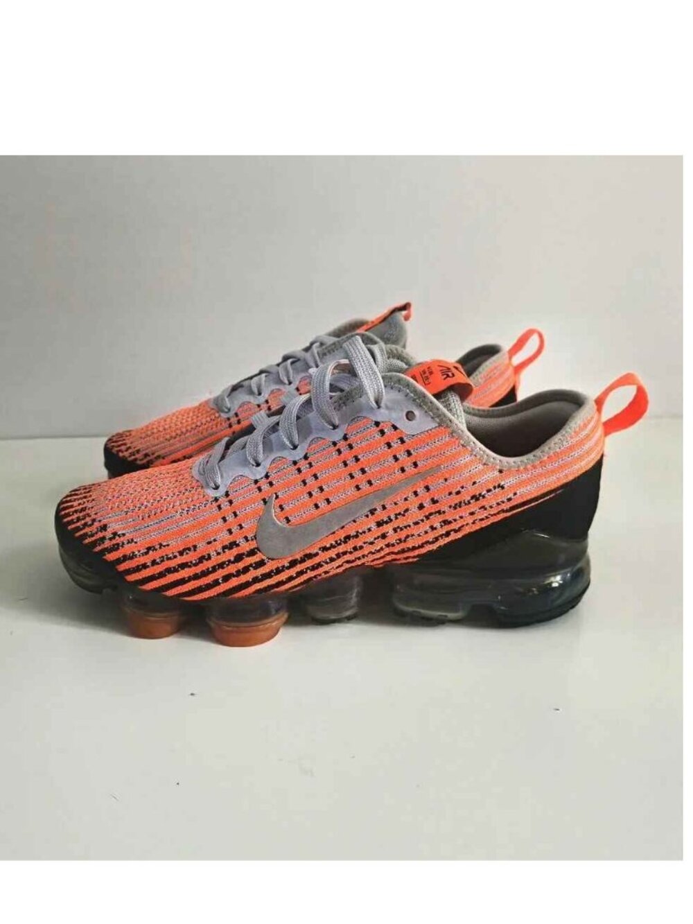 Nike Air VaporMax FlyKnit Sneakers